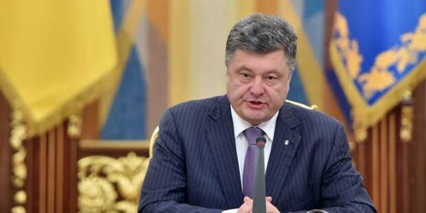 Маркин прокомментировал обещание Порошенко спеть гимн Украины в Донецке
