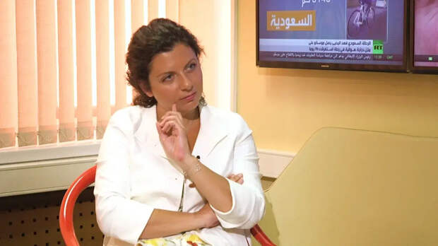 Симоньян показалась без парика. Теперь её обвиняют: Не так лысеет