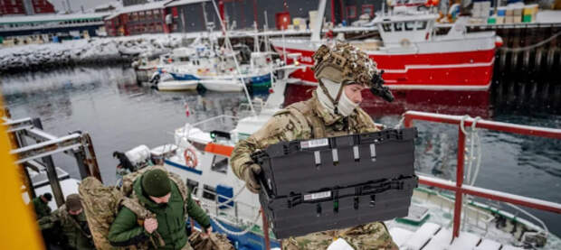 BILD: Советский корабль «Константин Симонов» станет казармой для военных НАТО