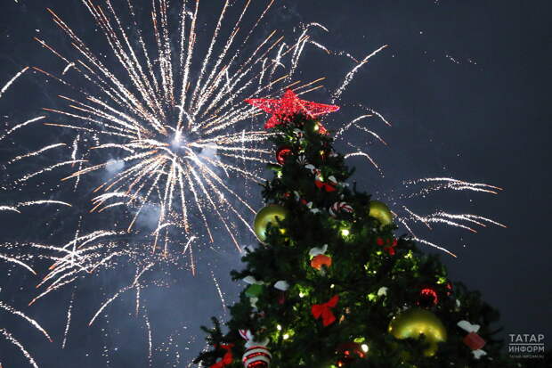 В Нижнекамске подготовили две спецплощадки для запуска фейерверков