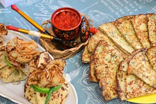 Диетолог предупредила, что переедание блинов опасно для здоровья