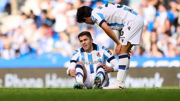 В Испании объяснили проблемы Захаряна в «Сосьедаде»: «Часто происходит с российскими футболистами»