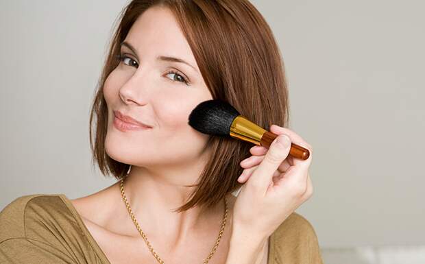 8 способов сделать хороший макияж при жирной коже
