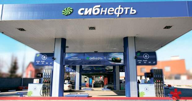 Заморозка цен на бензин вызвала дефицит топлива на сибирских АЗС
