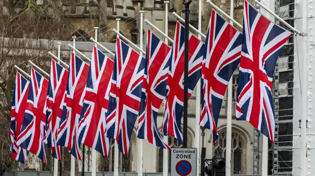 В МИД Британии заявили о переводе части дипломатов из посольства в Киеве во Львов