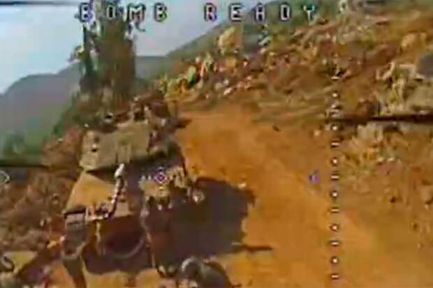 Дрон снял поражение группы военнослужащих 7-й бронетанковой бригады Израиля