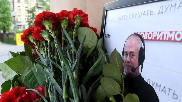 СМИ: Прощание с Доренко отменили из-за запрета полиции выдавать тело