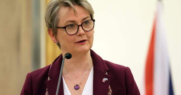 Британия намерена координировать захват судов "теневого флота" РФ