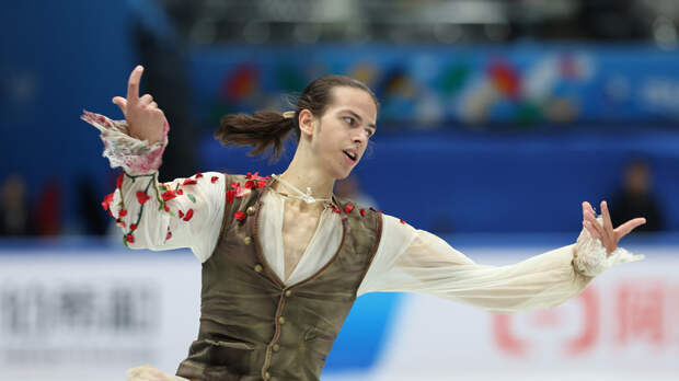 Сихарулидзе заявил, что у Гуменника нет проблем с визой перед Олимпиадой