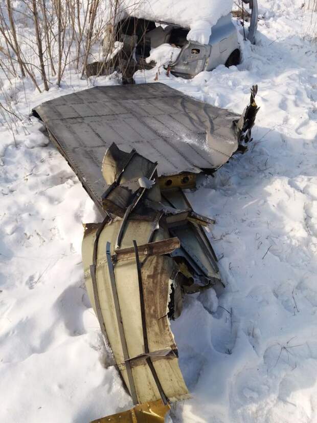 Золотой дождь бывает: в Якутске из самолета выпали золото, платина и бриллианты