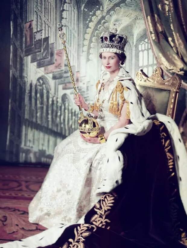 Queen is dead: песни о королеве Елизавете II