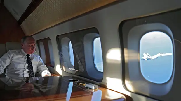 Путин исполнил мечту мальчика снять видеоролик про борт №1