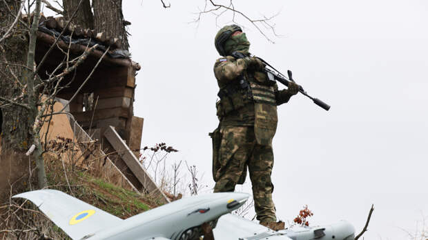 «Железный человек»: российский военнослужащий эффектно завершил схватку с беспилотником ВСУ