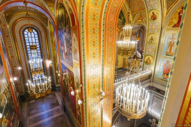 Великолепные фотографии храма Христа Спасителя (42 снимка)