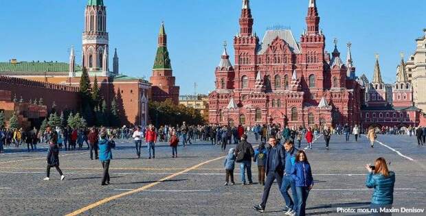 Сергунина: пользователи сервиса Russpass могут получить бесплатную консультацию по телефону. Фото: Максим Денисов mos.ru