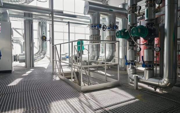 В каких районах Петербурга пройдут температурные испытания теплосетей в период с 27 по 30 апреля 2026