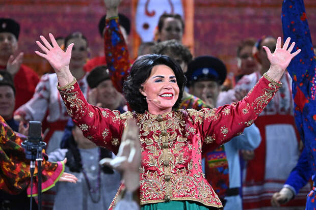 Певица Бабкина раскрыла, что празднует Пасху в кругу семьи