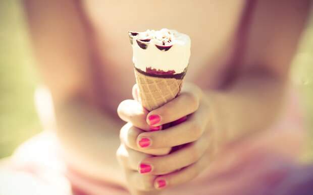 girl-ice-cream-mood-hd-wallpaper