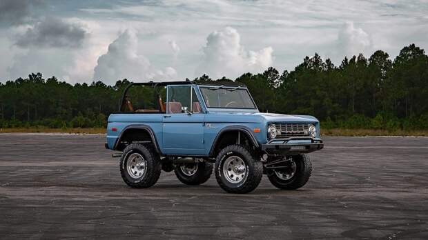 Классический Ford Bronco 1973 года от Velocity Restorations ford, ford bronco, авто, автомобили, внедорожник, восстановление, олдтаймер, ретро авто