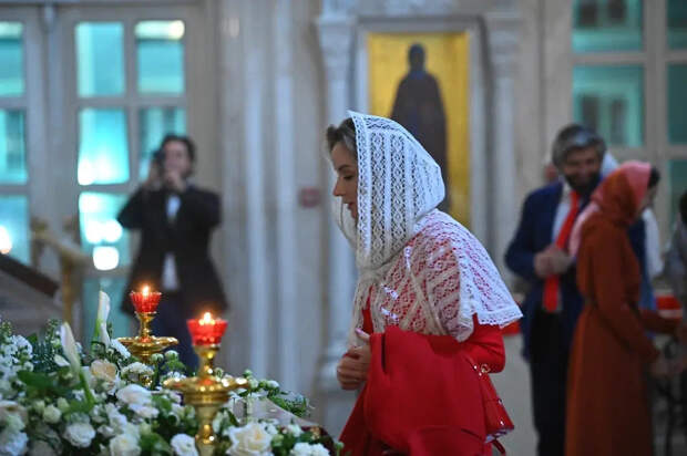 "Мироносицы наших дней": что нужно сделать на Неделе святых жён-мироносиц