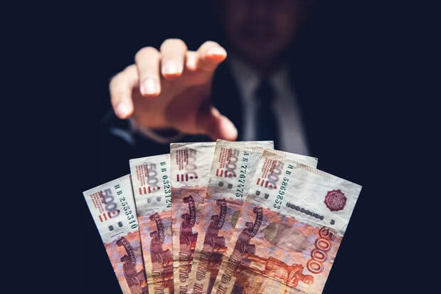 Русские пенсионеры – главный спонсор ВСУ? Шокирующая правда о 400 миллиардах рублей, ушедших врагу