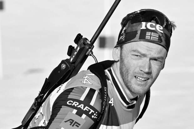 НОК Норвегии выступил с заявлением после смерти 27-летнего биатлониста Баккена