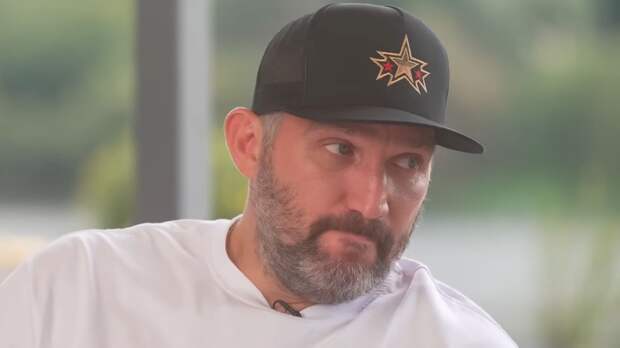 Стартовали съемки продолжения комедии «Хоккейные папы», где сыграет Овечкин