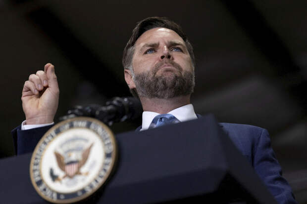 Вэнс призвал стороны конфликта на Украине к устойчивой дипломатии