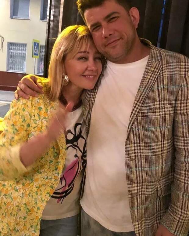 «Ты умрёшь, когда твоему ребёнку будет 15-20 лет»: Арина Шарапова раскритиковала позднее родительство