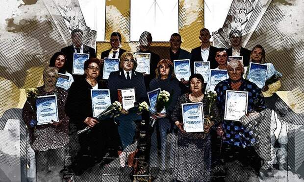 В Орле вручили награды волонтёрам за помощь фронту