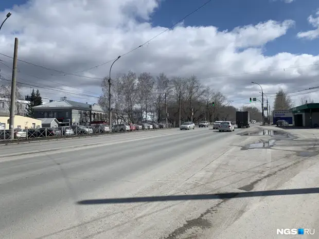 Авторедактор НГС бесплатно нашел 3 причины жуткой пробки на Станционной — на их поиск мэрия хочет потратить 600 тысяч