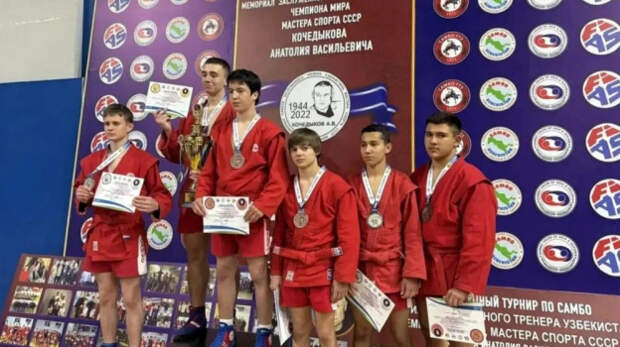 Крымские спортсмены завоевали медали на Международном открытом турнире по самбо в Ташкенте