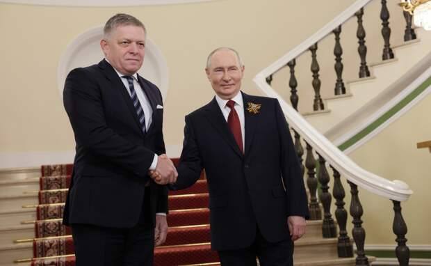 Путин проводит встречу с премьером Словакии Робертом Фицо (ВИДЕО)