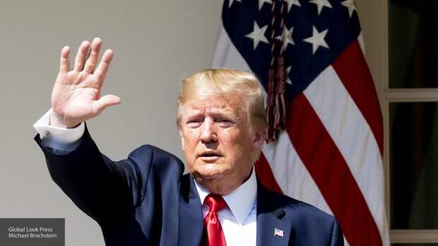 Трамп сообщил о своих миллиардных потерях во время срока на президентском посту 