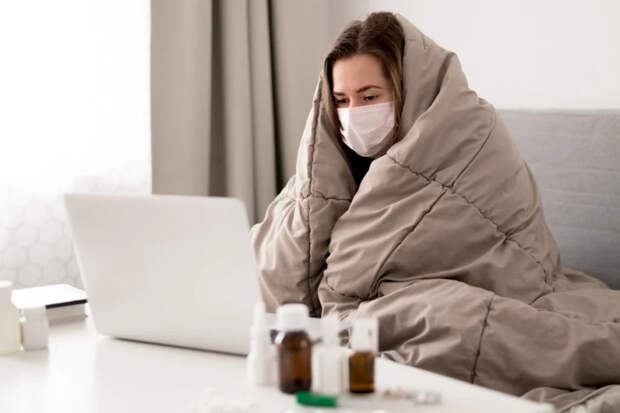 Минтруд разъяснил, можно ли уволиться во время больничного