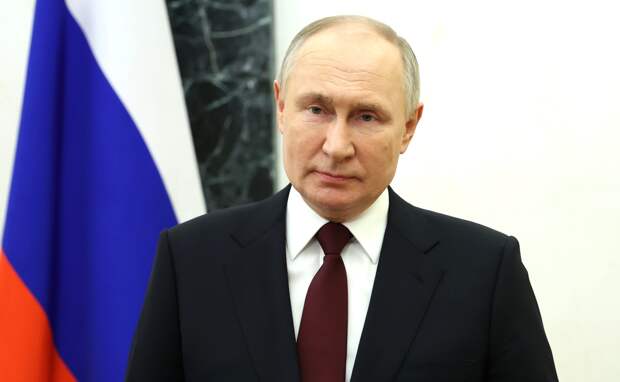«Граждане России верят в силу и надежность своих защитников»: поздравление Путина по случаю Дня защитника Отечества