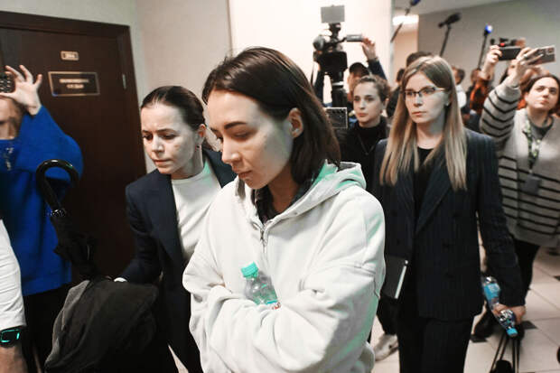 Адвокаты Лерчек заявили, что блогерша потеряла возможность самостоятельно передвигаться