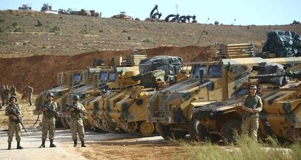 Турецкие военнослужащие в сирийском Идлибе