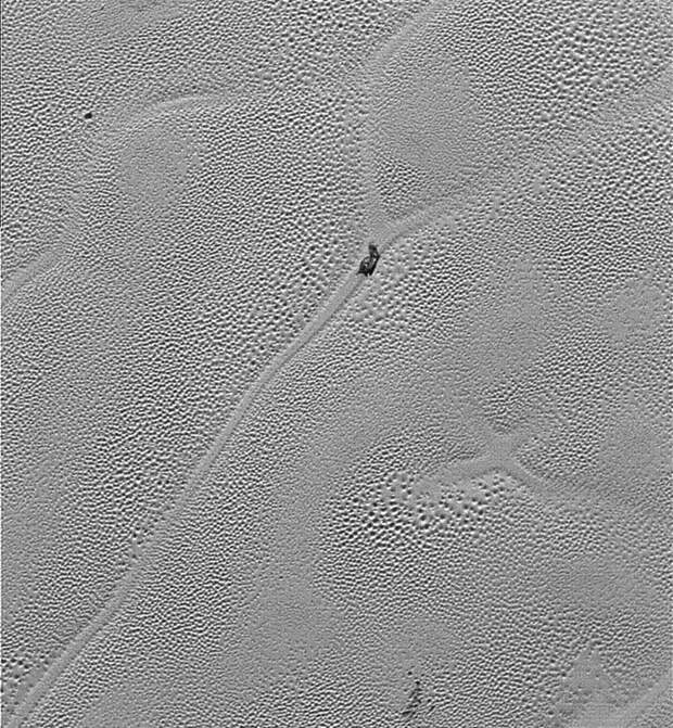 Аппарат New Horizons передал на Землю самые детальные снимки "сердца" Плутона  New Horizons, история, космос, факты