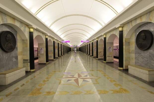 Адмиралтейская - самая глубокая станция метро в России  метро, факты