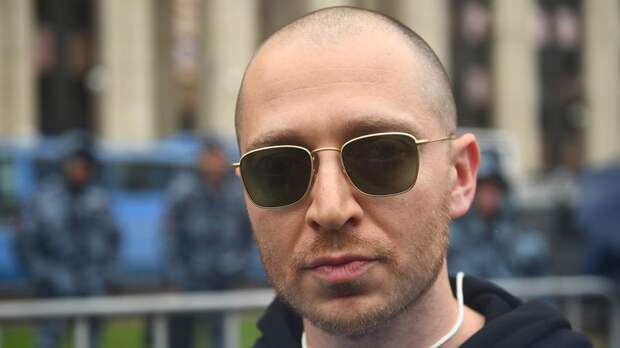 Рэпера-иноагента Oxxxymiron повторно объявили в розыск в России
