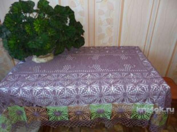 Рисунки вязанных крючком скатертей