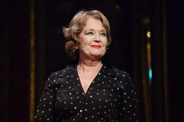 Путин поздравил актрису Ирину Алферову с 75-летним юбилеем