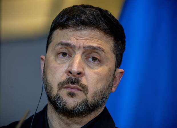 Зеленский потребовал у Запада системы ПВО после ударов армии России