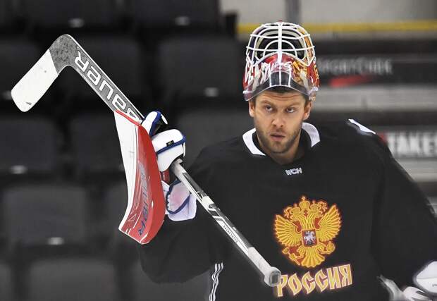 Российский хоккеист клуба НХЛ вышел на тренировку впервые с 2024 года