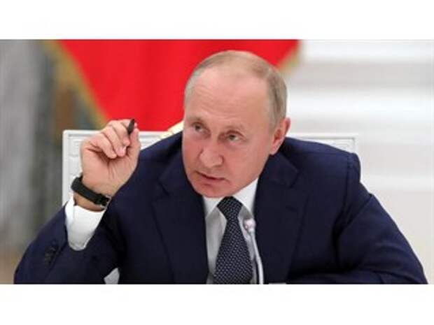 Михаил Хазин заявил о начале разгрома элит Владимиром Путиным