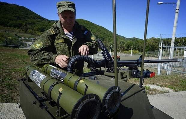 Россия присоединилась к «восстанию машин», выпустив дистанционную огневую систему Платформа-М, сухопутный боевой дрон