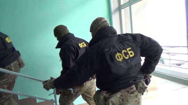 Подрывал безопасность России: ФСБ поймала в Челябинске украинского экстремиста