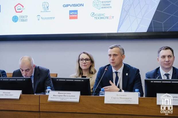 В Ленобласти появится выставка с оцифрованными памятниками архитектуры