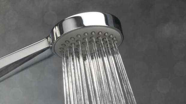 Не мучайтесь со слабым напором! Секрет идеально чистой лейки душа у вас дома